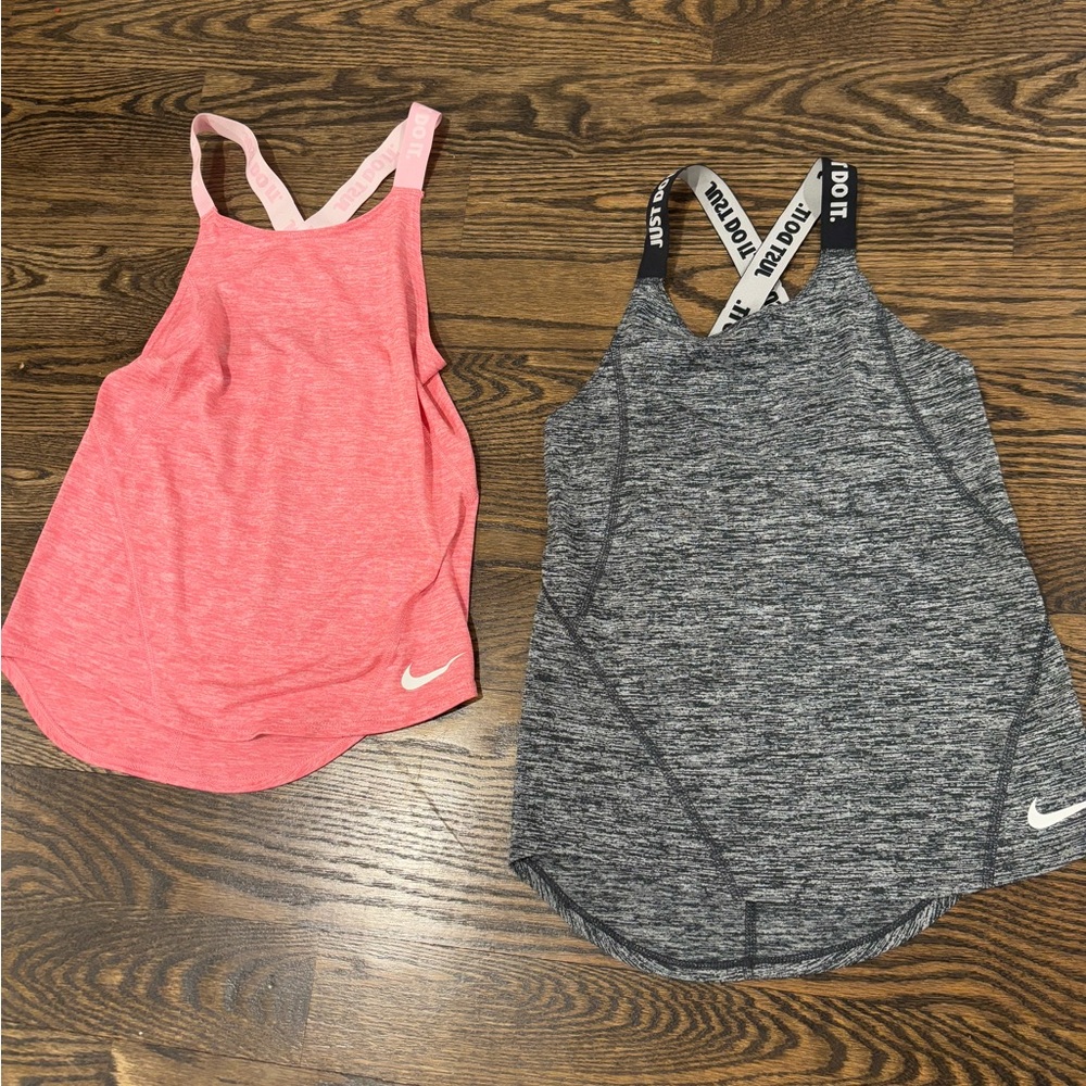 Pair of 2 Girls Small (sized like a 10-12) Nike Dry Fit Tanks